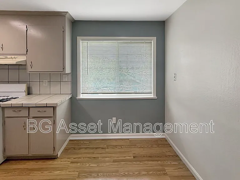 1610 Sanford Ave #3 — Photo 9