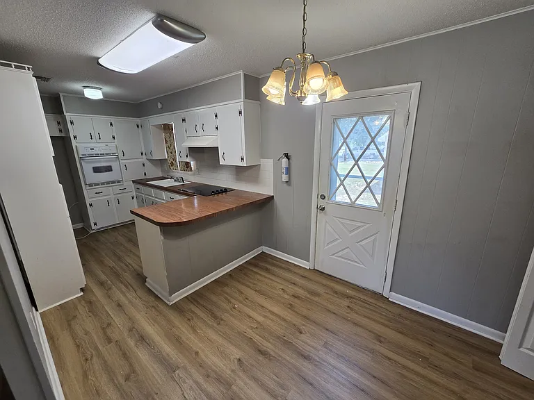 416 Smart St — Photo 4
