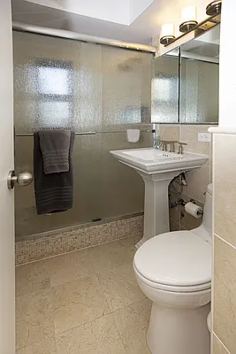 Sold by Level Group | media 17