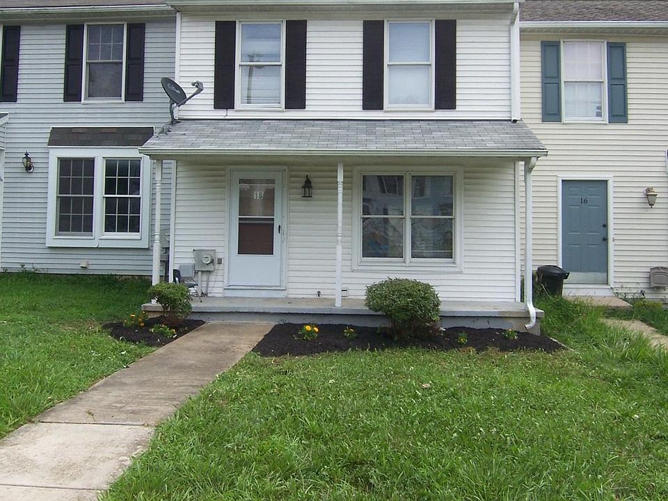 2nd image of 18 Mahogany Dr