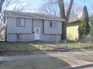 2405 6th St N, Minneapolis, MN 55411
