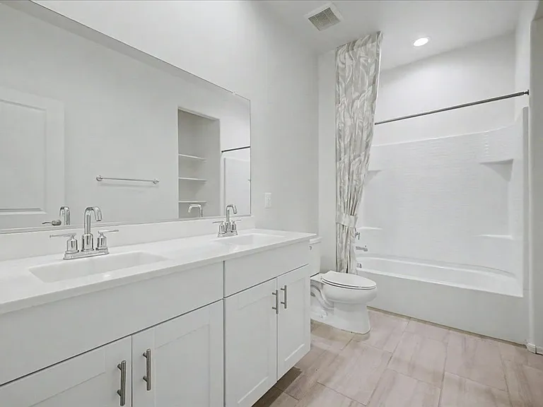 10315 W Robertson St — Photo 18