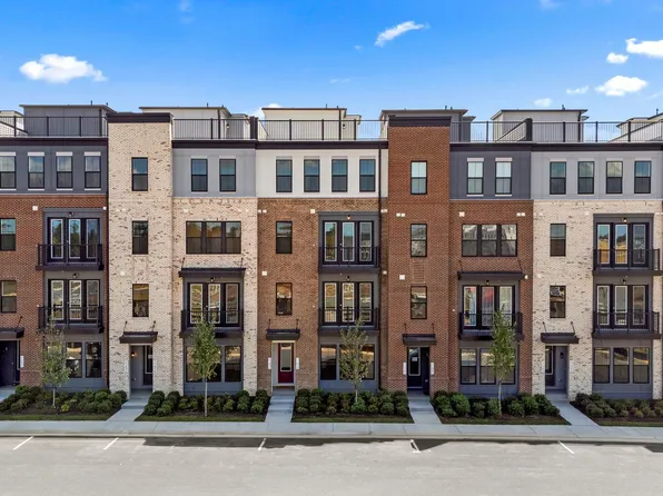 21838 Beckhorn Station Ter, Ashburn, VA 20148