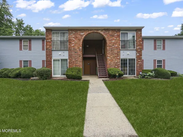 61 Frontier Way, Tinton Falls, NJ 07753