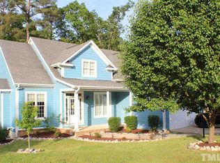 490 Chatham Forest Dr, Pittsboro, NC 27312