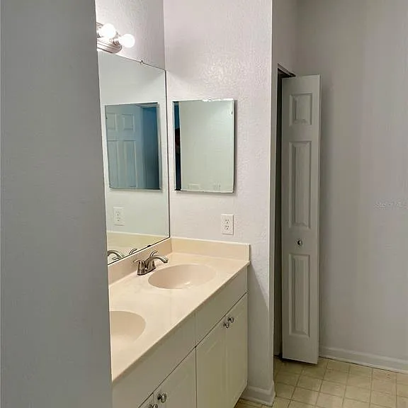 723 Arbor Lakes Cir #723 — Photo 14