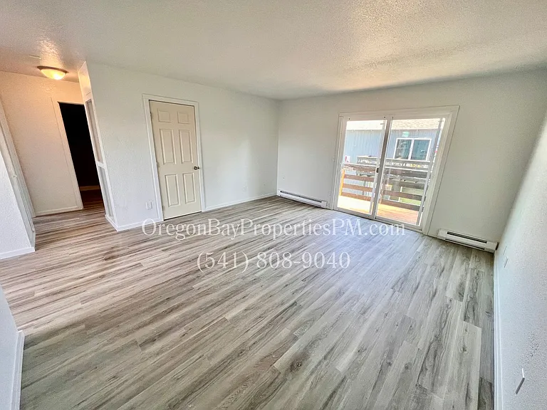 235 N Wasson St — Photo 3