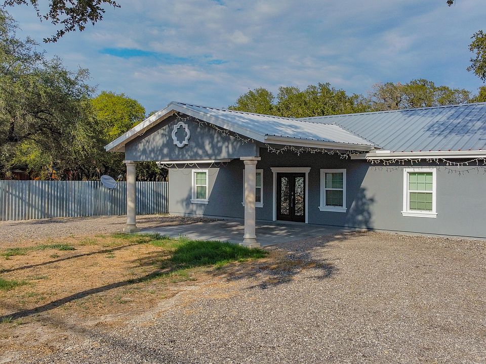 1st image of 23326 COPPER CANYON DR