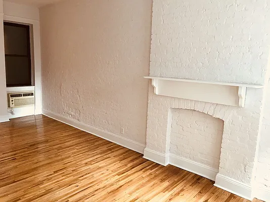 Rented by Metropolis Real Estate of Manhattan | media 45