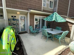 8 Quarterdeck Townes, New Bern, NC 28562