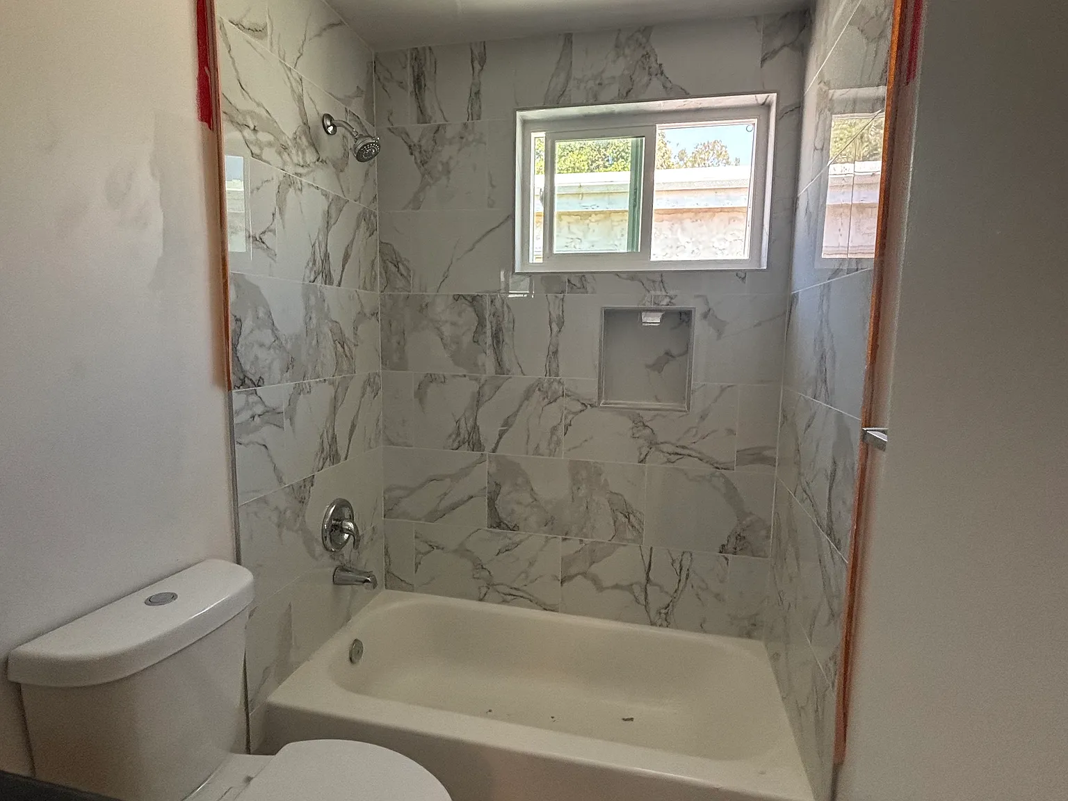 1 bed, 600 sqft, $2,300 — Photo 4