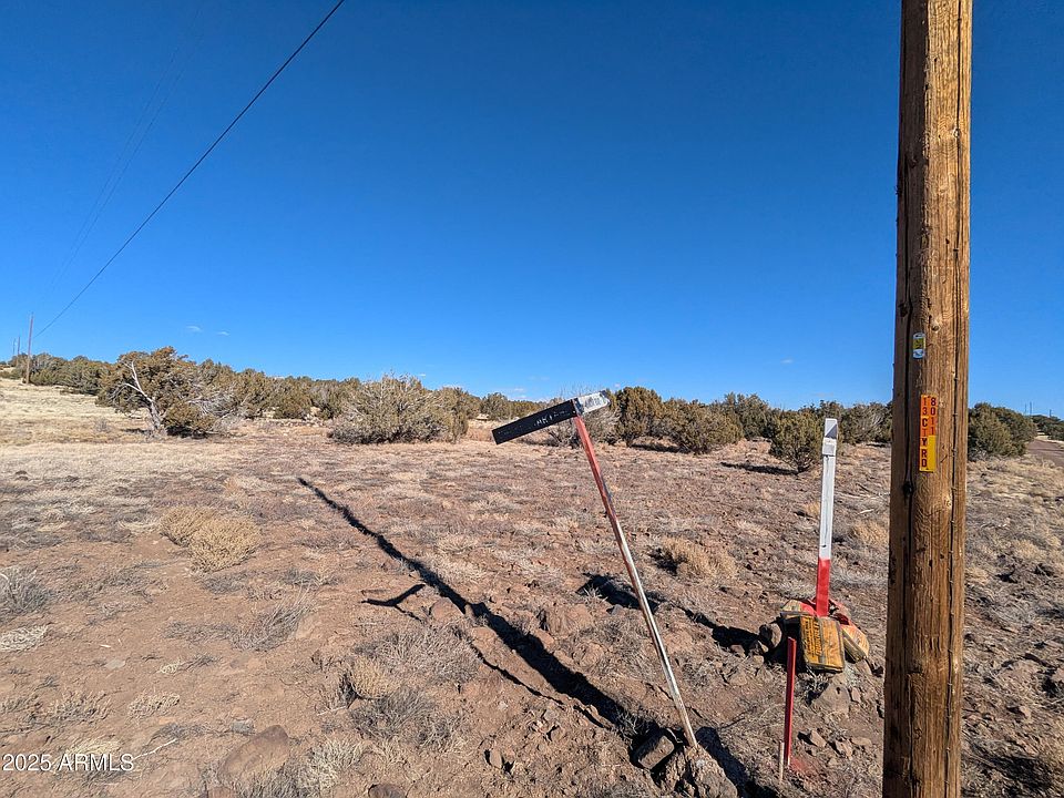 2nd image of #22 County Road 8012 -- #084,083,097,098