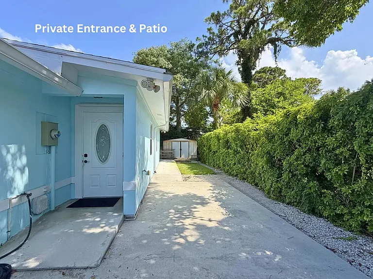 6100 Francis St #B — Photo 2