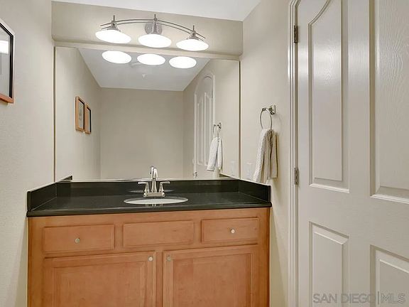 5th image of 301 W G St Unit 323