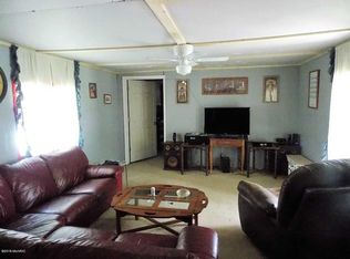 6154 Meeuwenberg Dr, Twin Lake, MI 49457