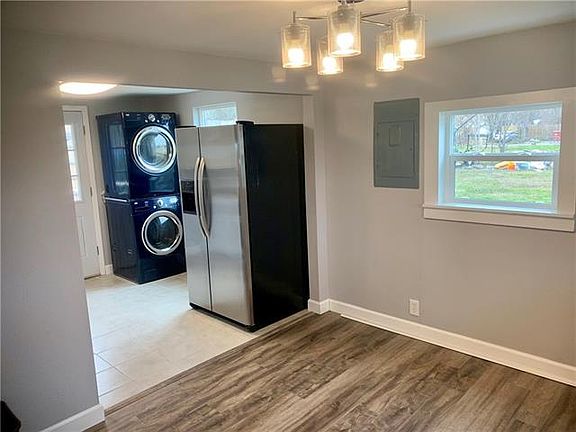 5th image of 411 May St