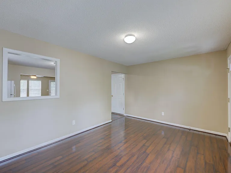 1908 Lake Carolina Dr — Photo 6