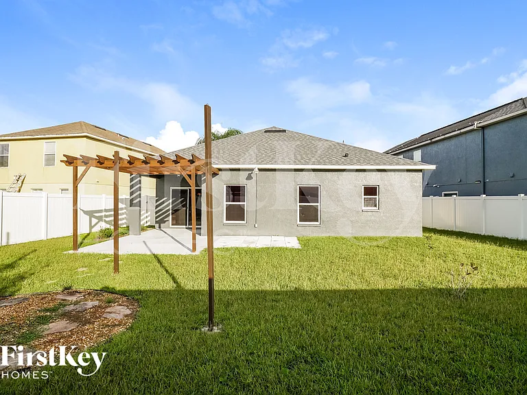 1823 Ribbon Falls Pkwy — Photo 15