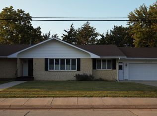776 W Brewster Ave, Minden, NE 68959