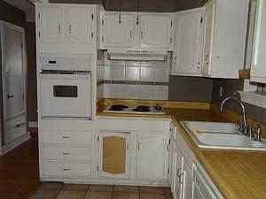 2nd image of 1325 Giuffrias Ave