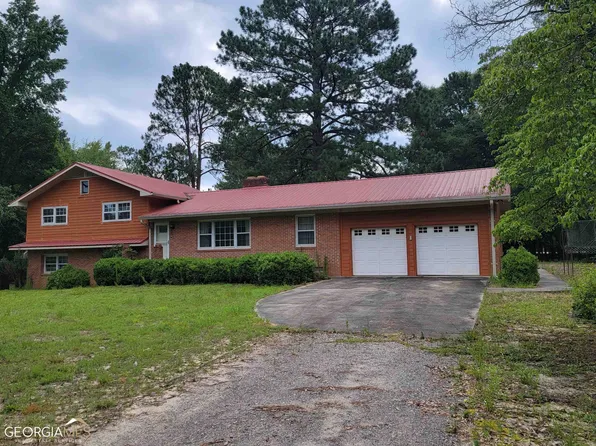 106 Gayle Dr, Millen, GA 30442