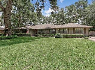 2166 Lakeside Dr S, Fernandina Beach, FL 32034
