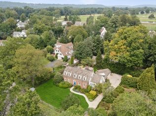 526 Wychwood Rd, Westfield, NJ 07090