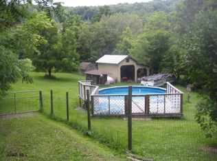 453 Harker Rd, East Freedom, PA 16637