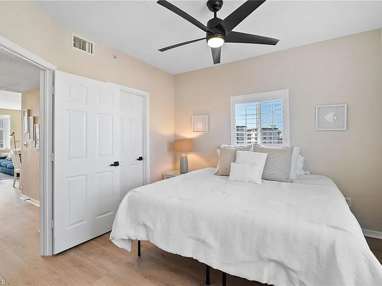 22748 Island Pines Way #403 — Photo 30