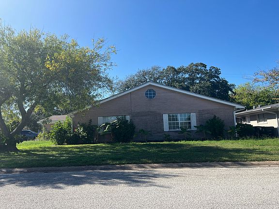 2nd image of 1201 Marine Dr