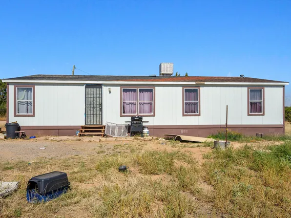 8 White Dove Ct, Moriarty, NM 87035