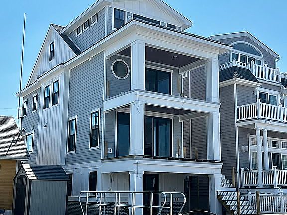 4th image of 133 W 17th St