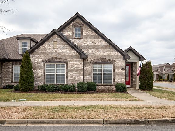 3rd image of 1120 S McMahan Dr