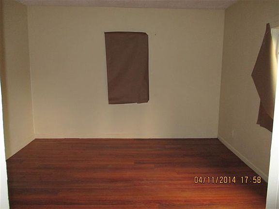 2391 Apple 003_06122014