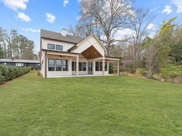 191 E Lakeview Dr, Milledgeville, GA 31061