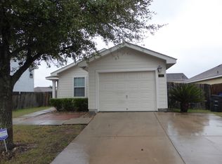 519 Red Robin Dr, New Braunfels, TX 78130