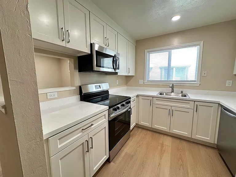 143 Virginia Hills Dr — Photo 5