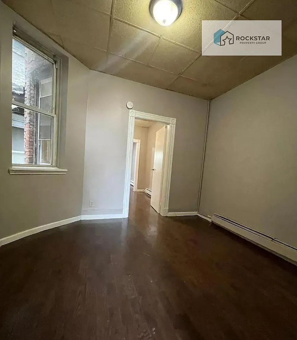 2 bed, $2,650 — Photo 4