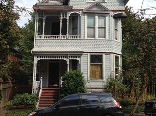 526 NW 18th Ave, Portland, OR 97209