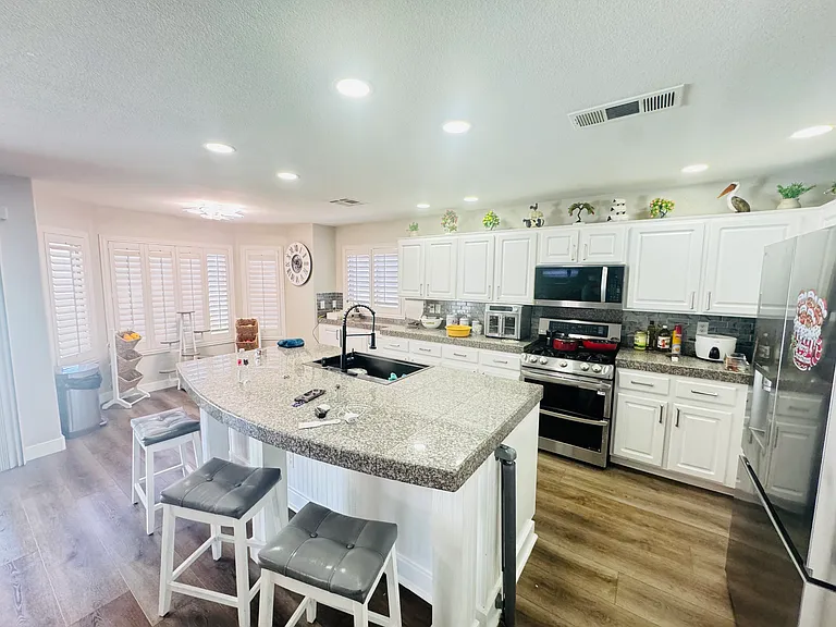 3805 N Cool Meadows Dr — Photo 9