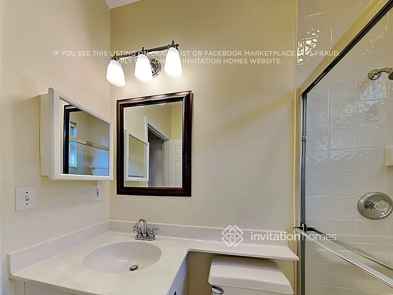 13512 Carrick Green Ct — Photo 14