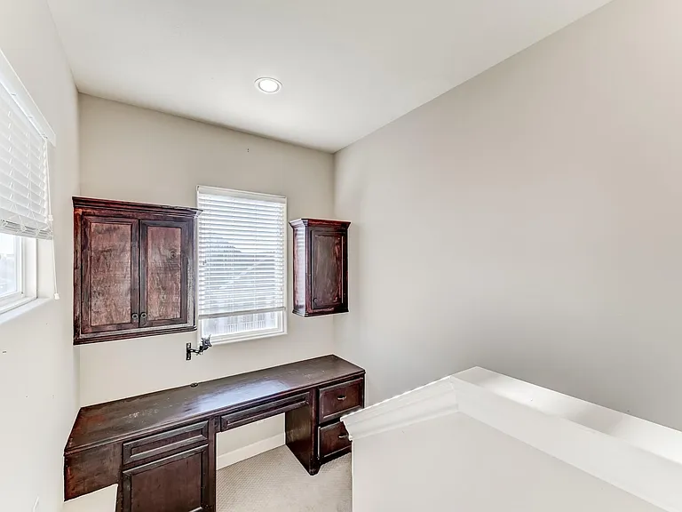 1325 W 24th St #D — Photo 33