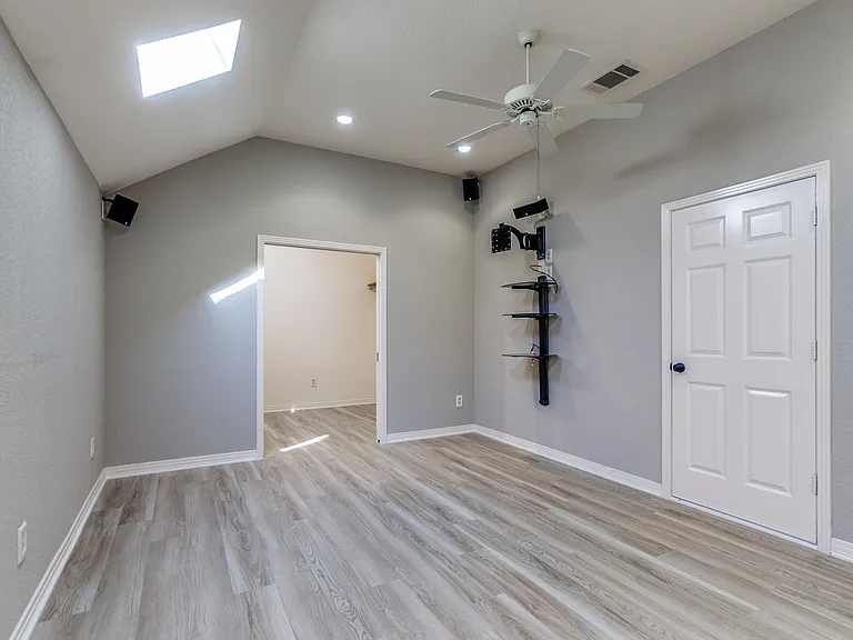 4004 Winter Park Ln — Photo 17