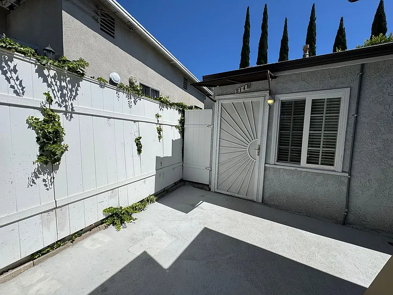 514 Hill Dr #B — Photo 7
