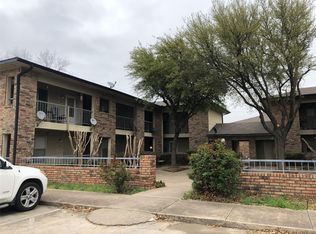 222 N Center St #206, Grand Prairie, TX 75050