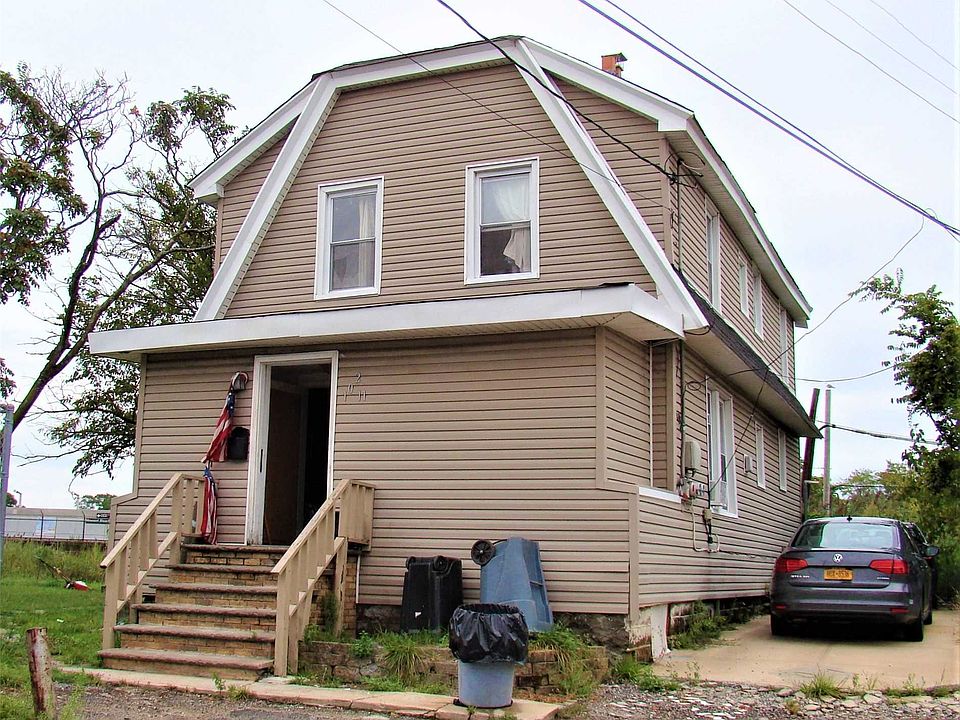 2nd image of 10211 Remson Pl