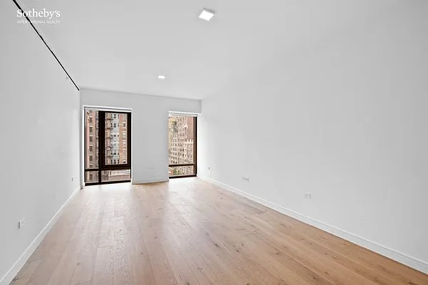 Rented by Sotheby's International Realty | media 2