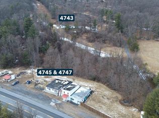 4743-4745 4747 Chambersburg Rd, Gettysburg, PA 17325