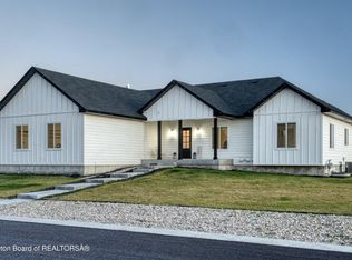 550 Meadowood St, Pinedale, WY 82941