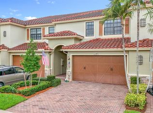 10813 NW 73rd Ct, Parkland, FL 33076